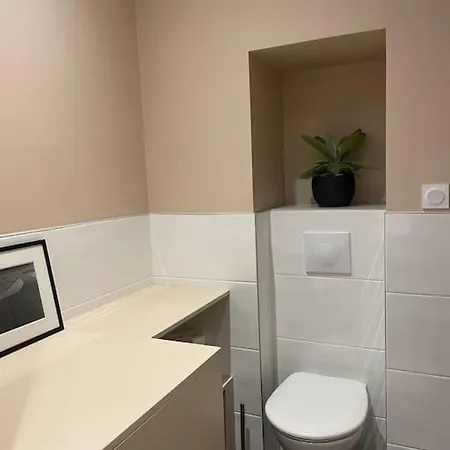 Marais - Quiet One-bedroom Decorated With Taste Appartamento